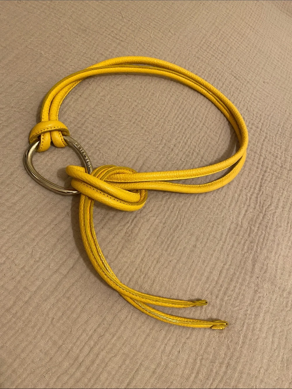 PETER KENT stylish yellow